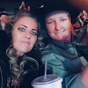 Meet your Posher, Dooda